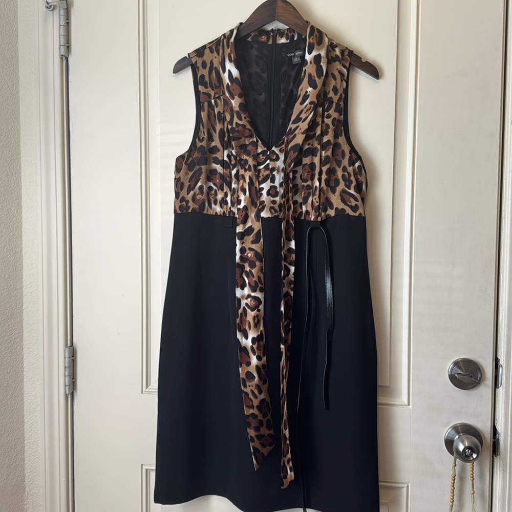 Brand Voir Vior, size 12, sleeveless black with leopard print top of dress.